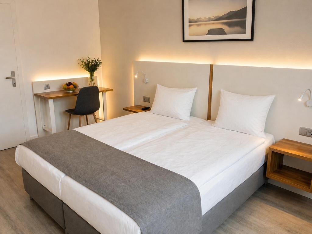 Classic double room